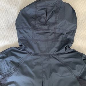 Lululemon Running/Rain Jacket sz 8 Orange/Blue